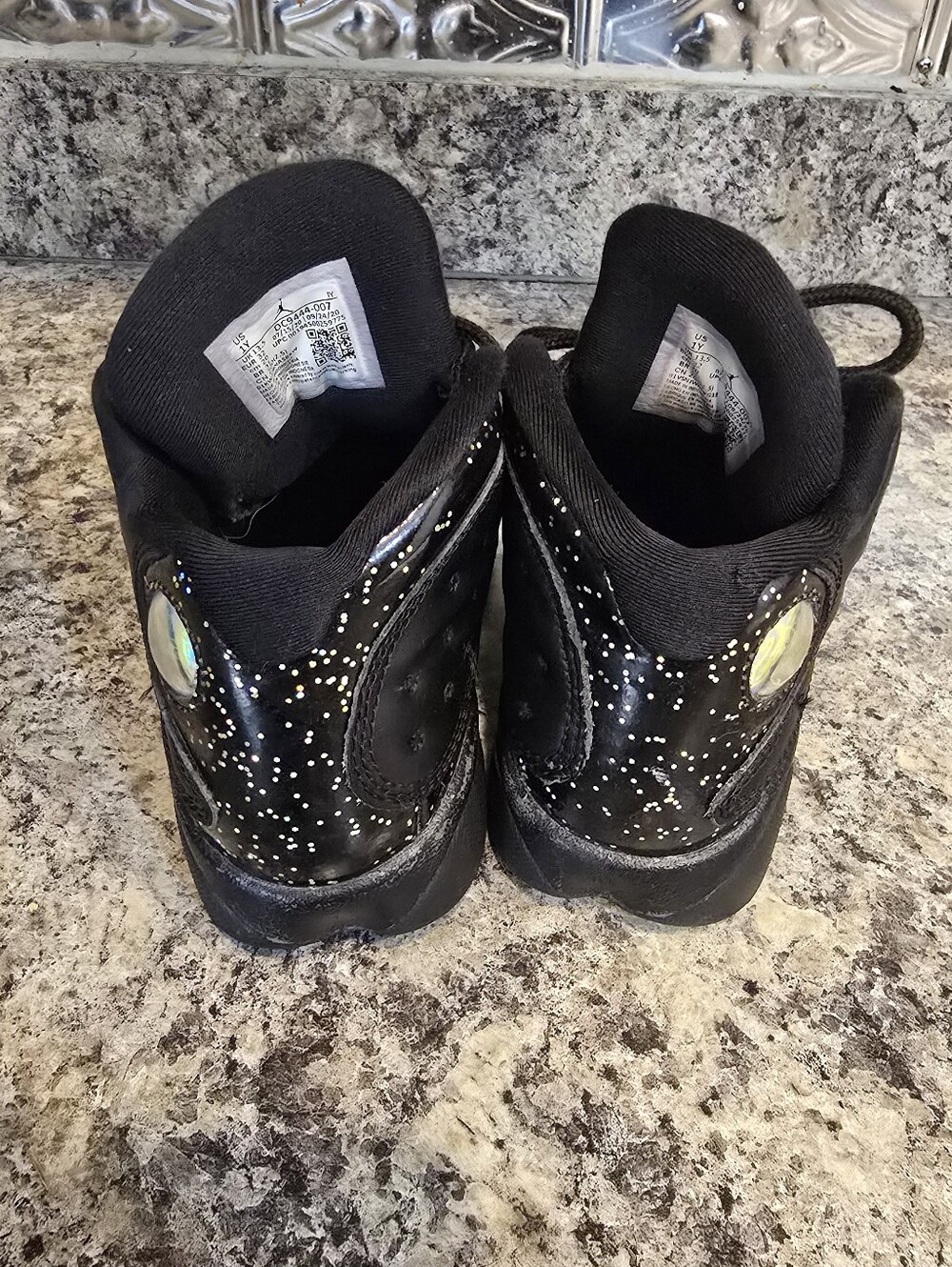 Nike Air Jordan 13 Retro Black Metallic Gold DC9444-007 Sneakers Size 1Y - Picture 9 of 10